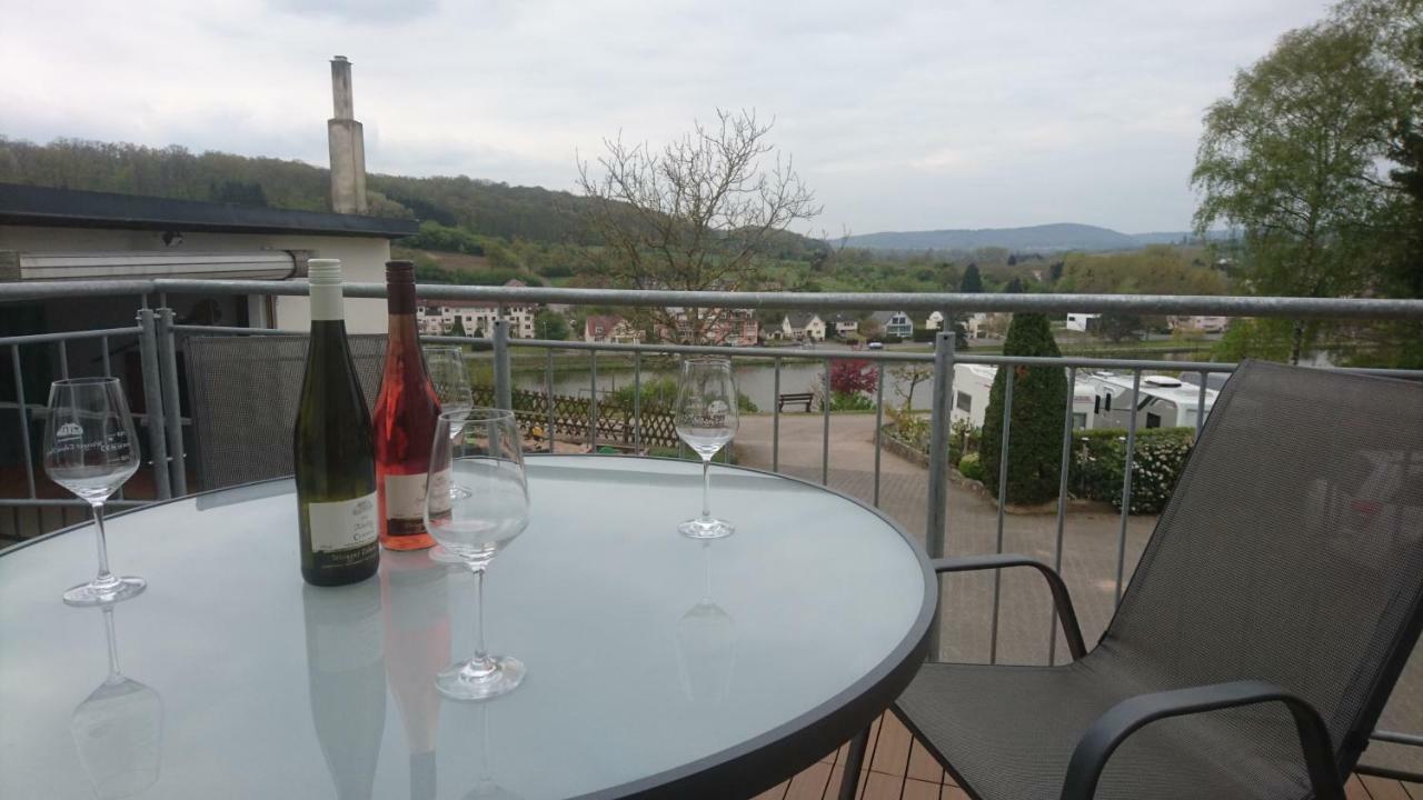 Weingut Edwin Pauly Apartamento Palzem Exterior foto