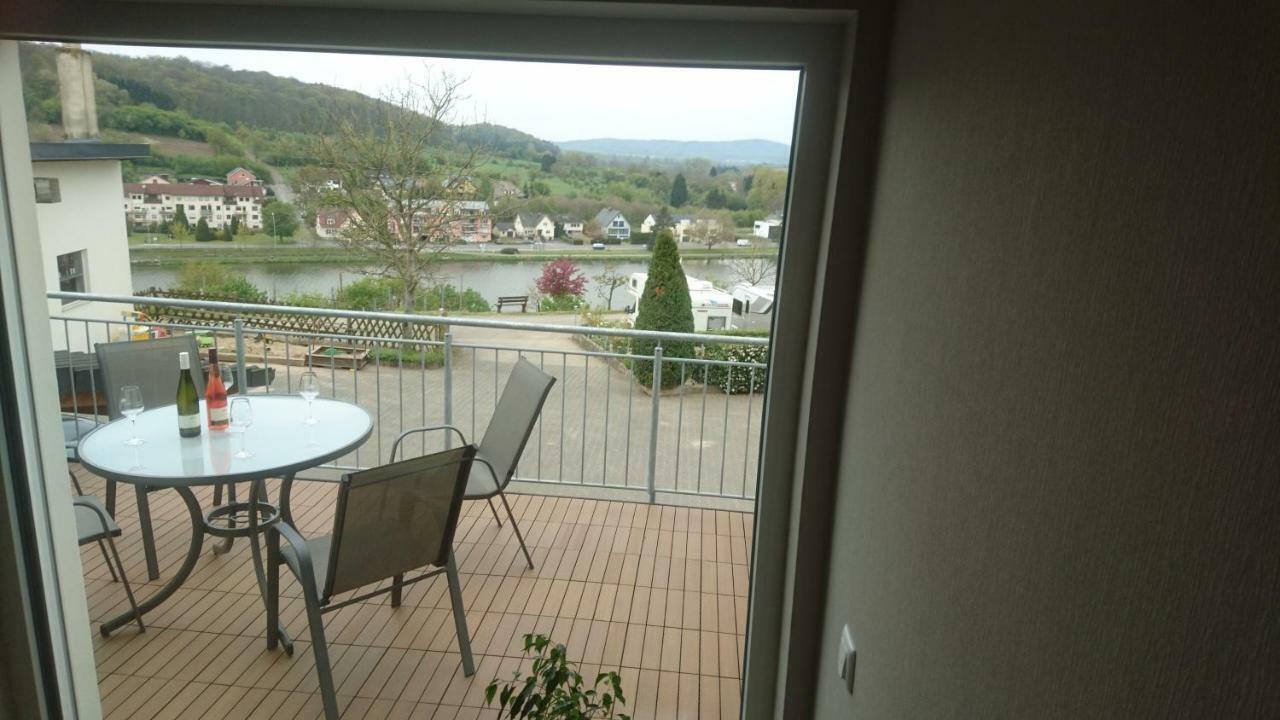 Weingut Edwin Pauly Apartamento Palzem Exterior foto